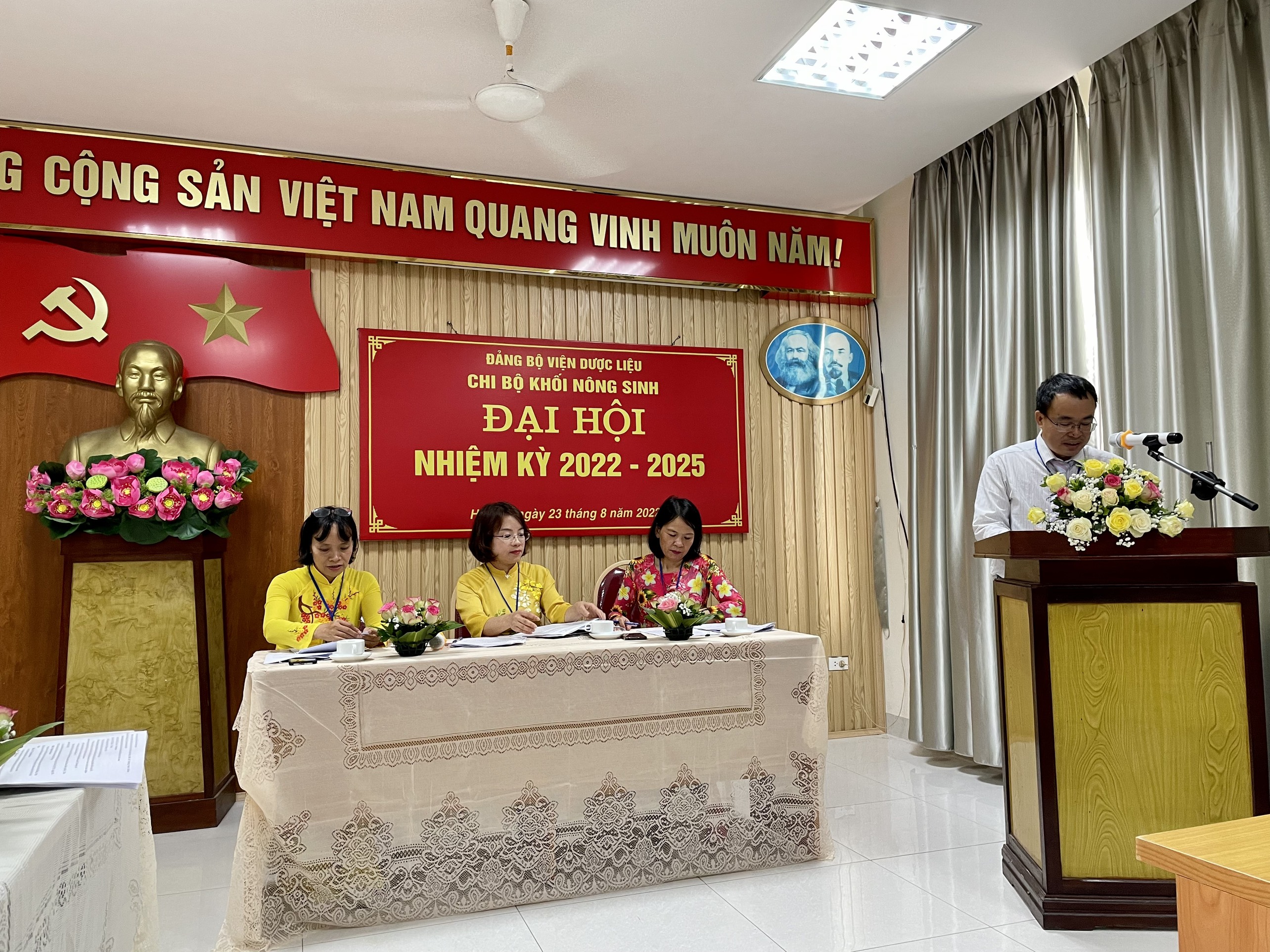 Không có ảnh
